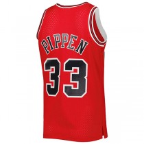 C.Bulls #33 Scottie Pippen Mitchell & Ness Hardwood Classics 2003-04 Swingman Jersey Red Stitched American Basketball Jersey